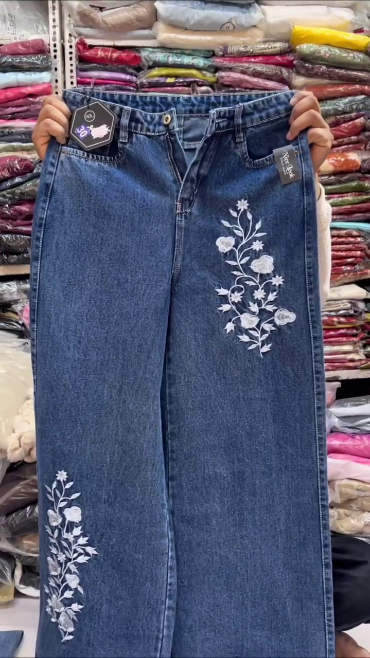 Women’s Premium Butterfly Embroidered Denim Jeans | Cute Aesthetic Streetwear Fit