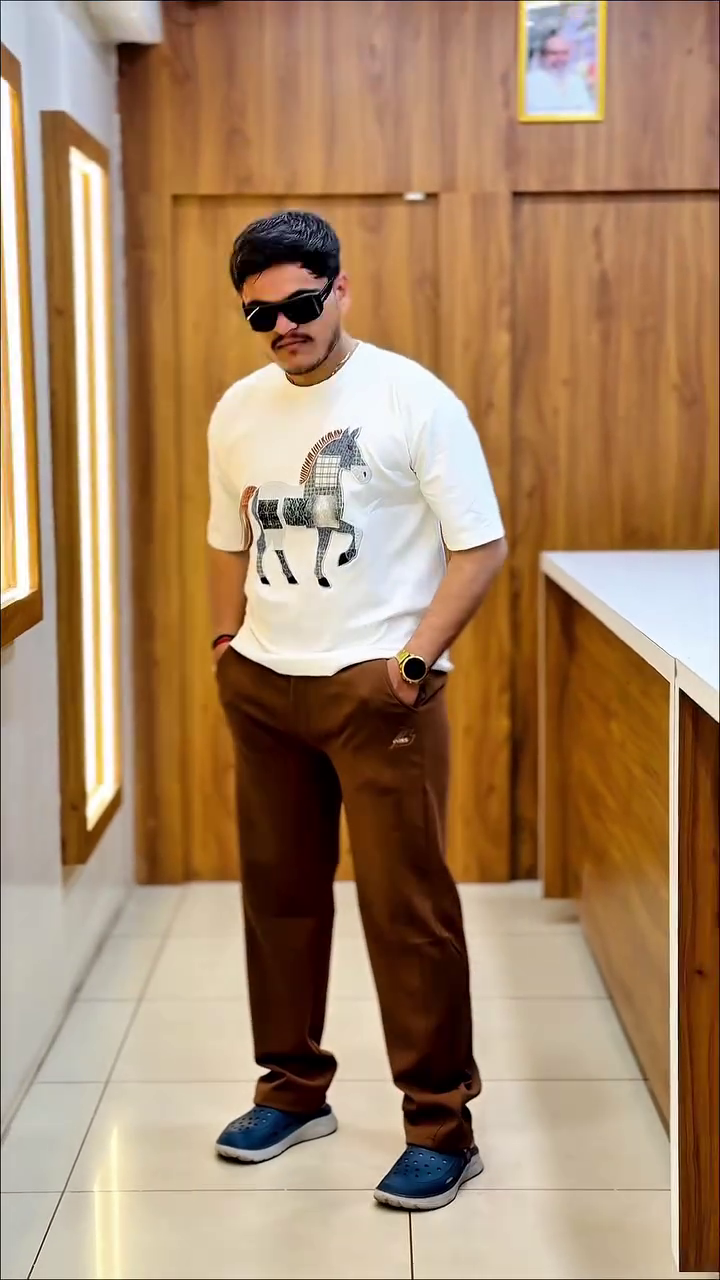 premium Stallion Luxe Graphic T-Shirt 🖤✨