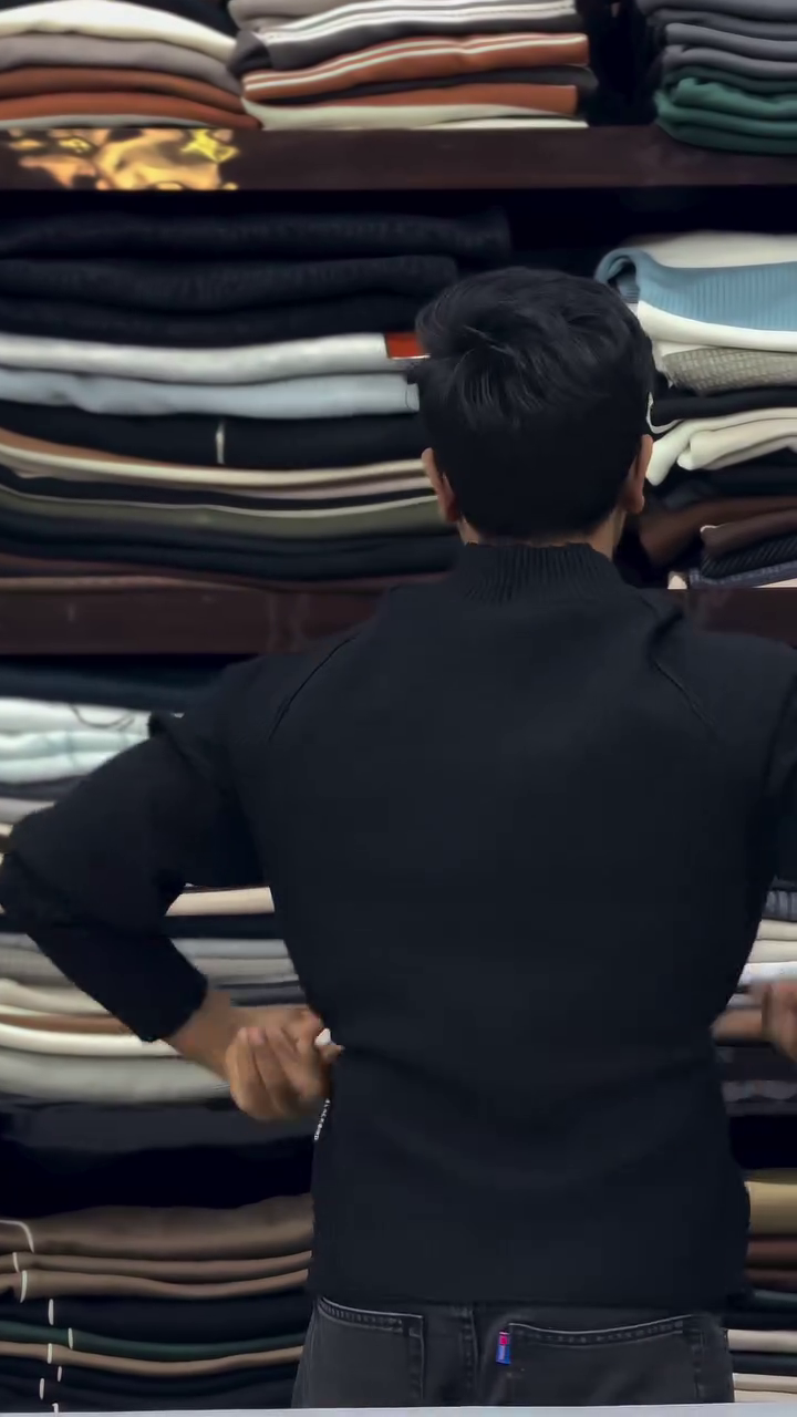 premium comfort Luxe Half-Zip Knit Sweatshirt