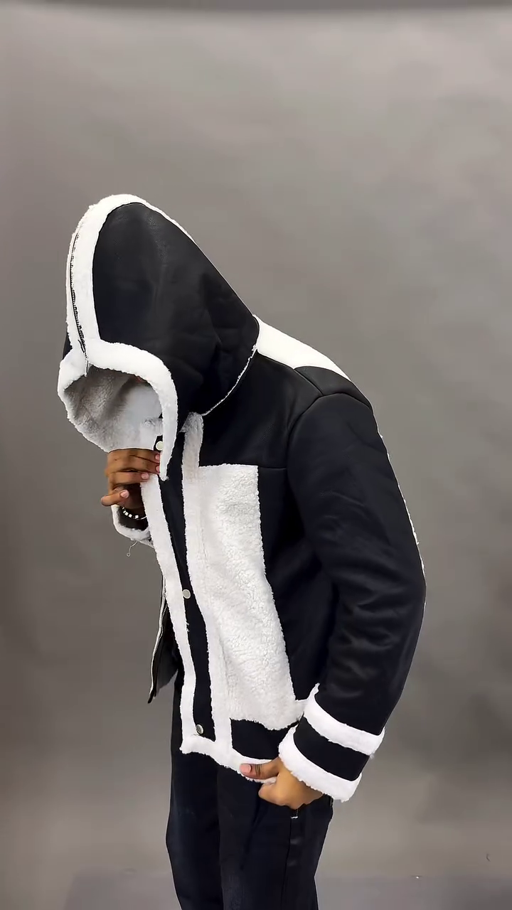 Urban Frost Luxe Hooded Jacket – Premium Faux Shearling Streetwear Essential