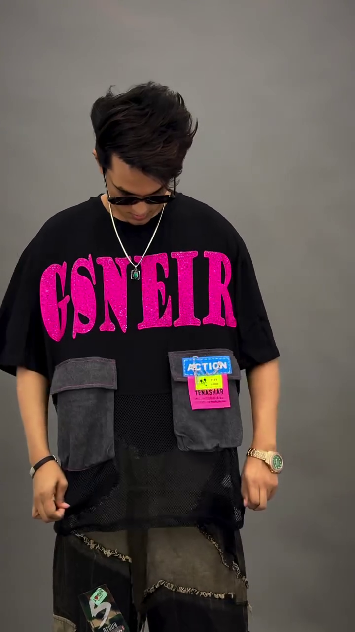 Cargo Mesh Oversized T-Shirt 🖤