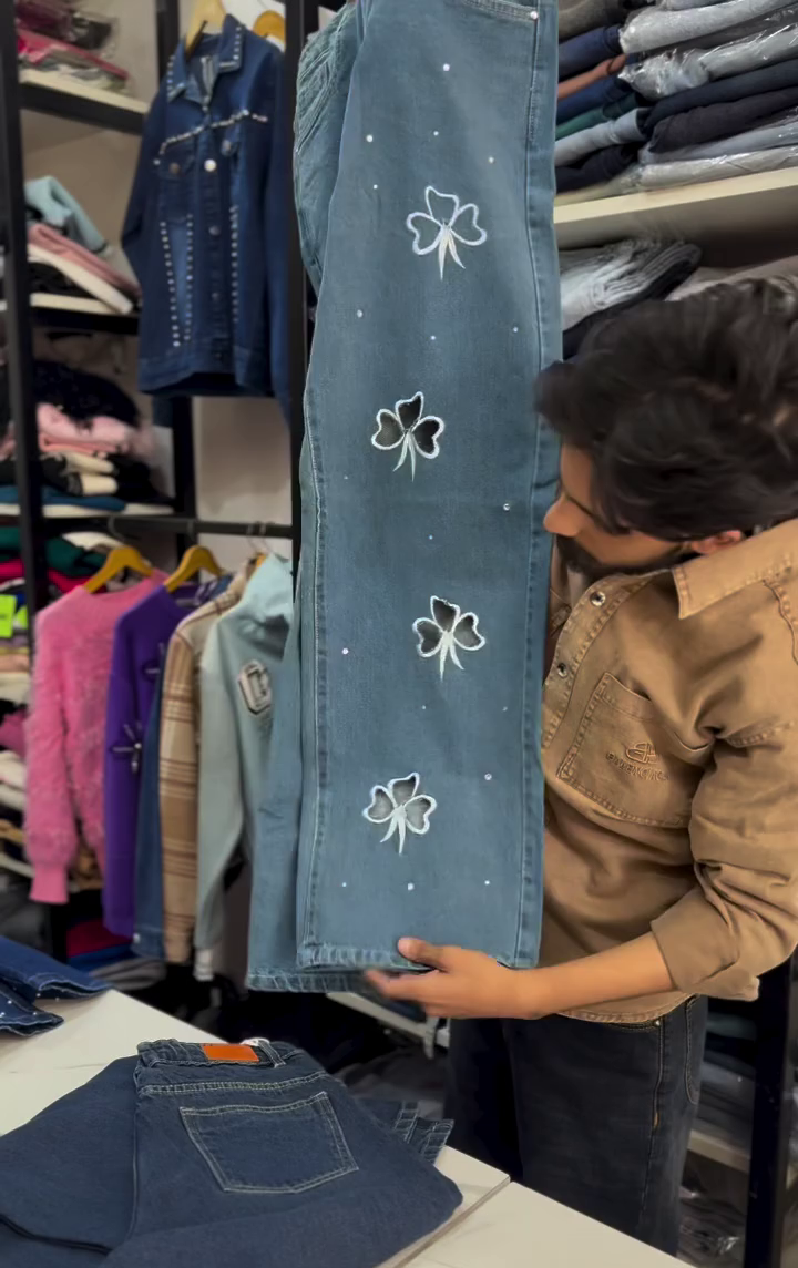 Dark Blue Wide-Leg Jeans with Bow Prints