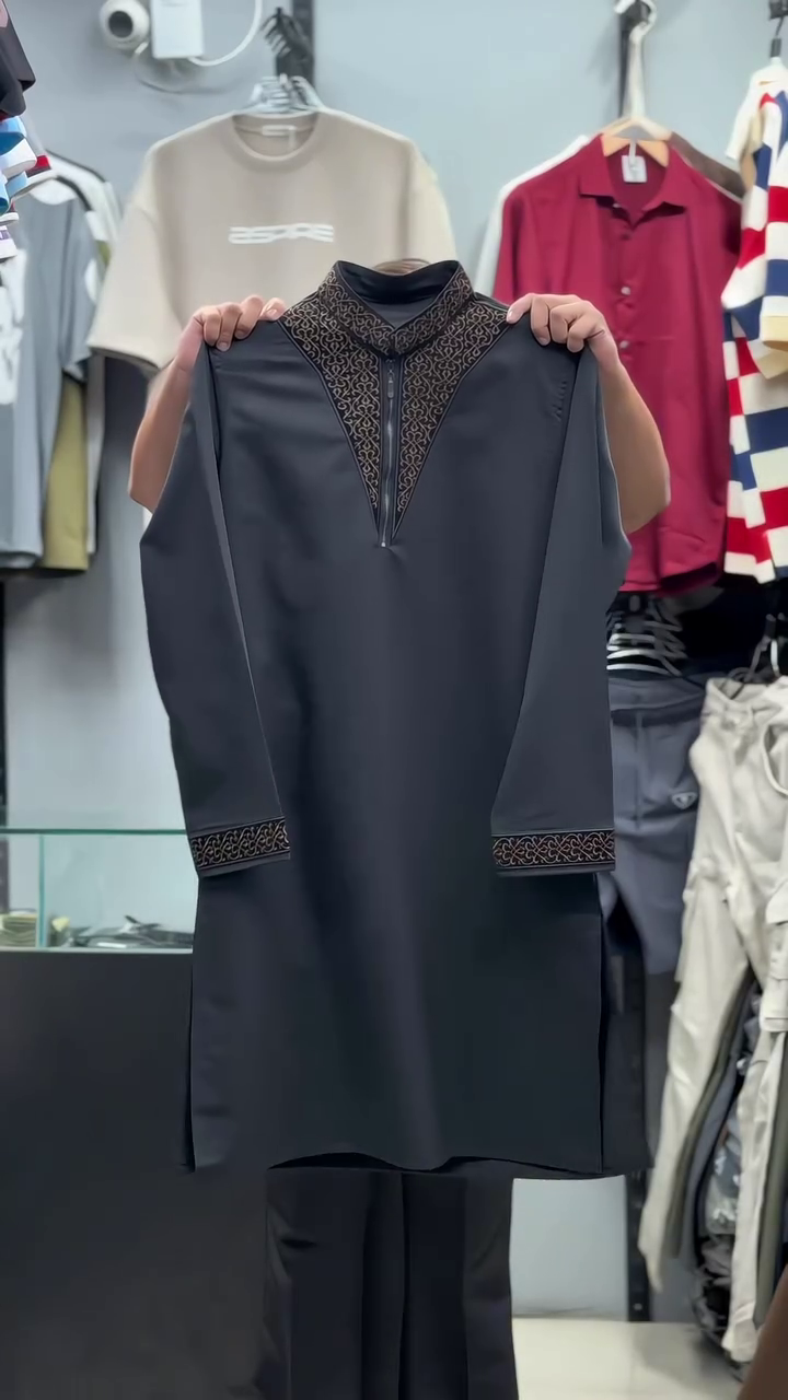 Elegant White Kurta with Designer Embroidered Collar