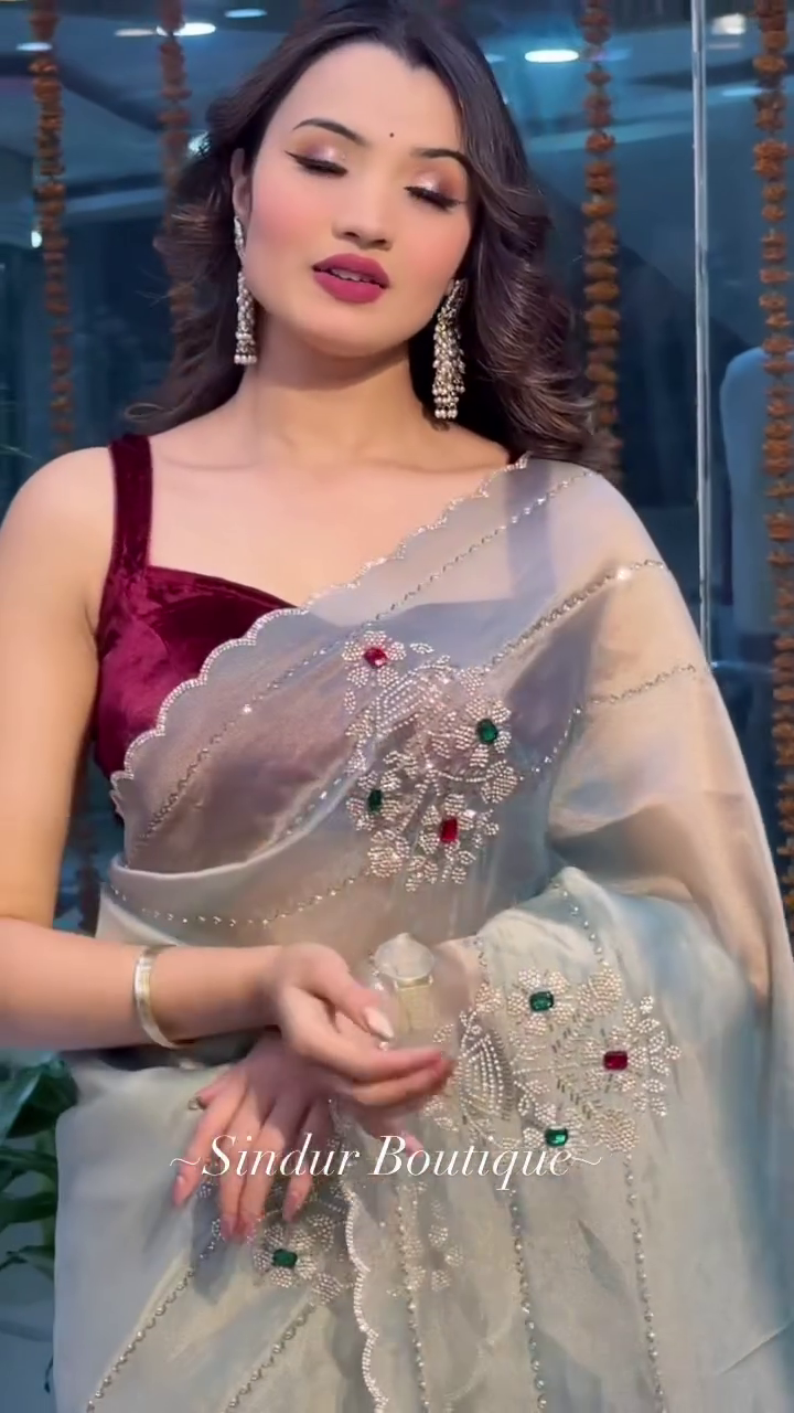 Elegant Grey Organza Saree with Hand Embellished Floral Work