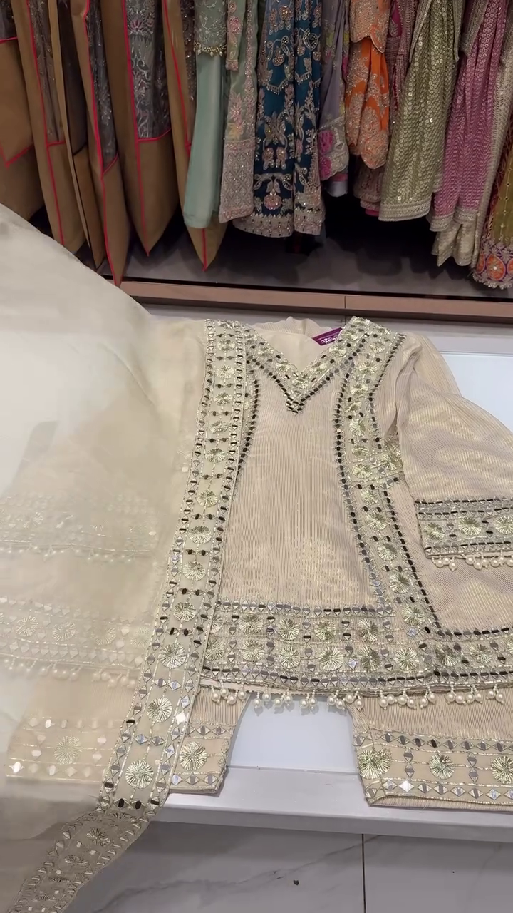 Embroidered Co-Ord Kurta Set
