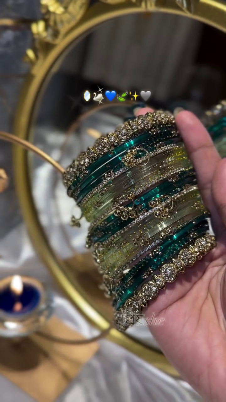 Emerald Green Designer Bangles Set