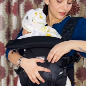 Baby Premium Carrier with strong Buckle & Strap, 3 in 1 carrier (Black) Baby Carrier