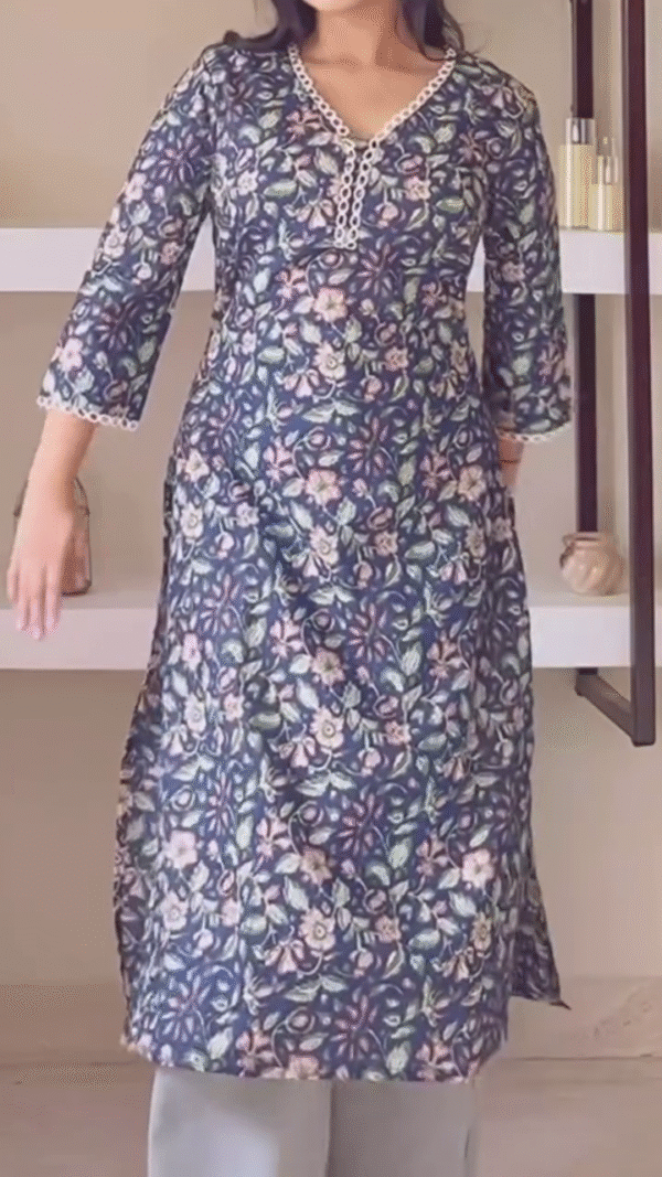 Women Floral Print Pure Cotton Straight Kurta - Image 4