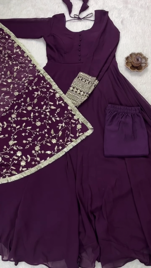 Women Embroidered Anarkali Kurta Set with Dupatta - Image 3