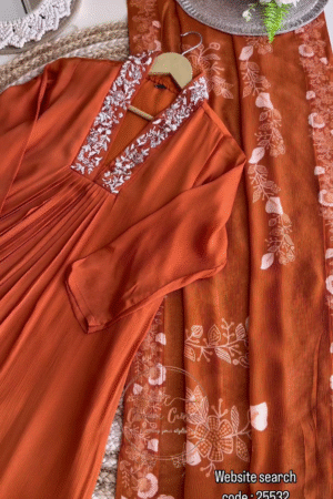 STUNNING CHINNON HANDWORK A LINE SUIT(ORANGE)