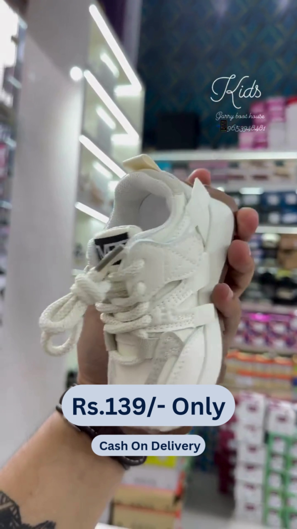 New hot children's casual shoes Fashion soft soles comfortable girls retro boys sports daddy shoes - Image 2