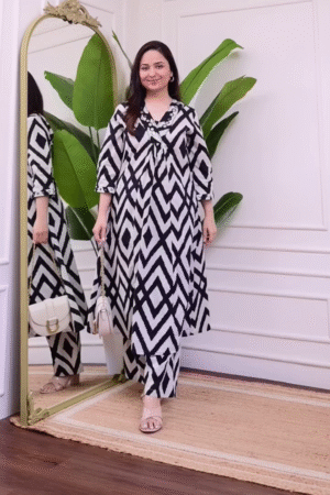 Women's Cotton Kurta Set || Cotton Printed Kurti with Pant Set || Katha Work on Front.