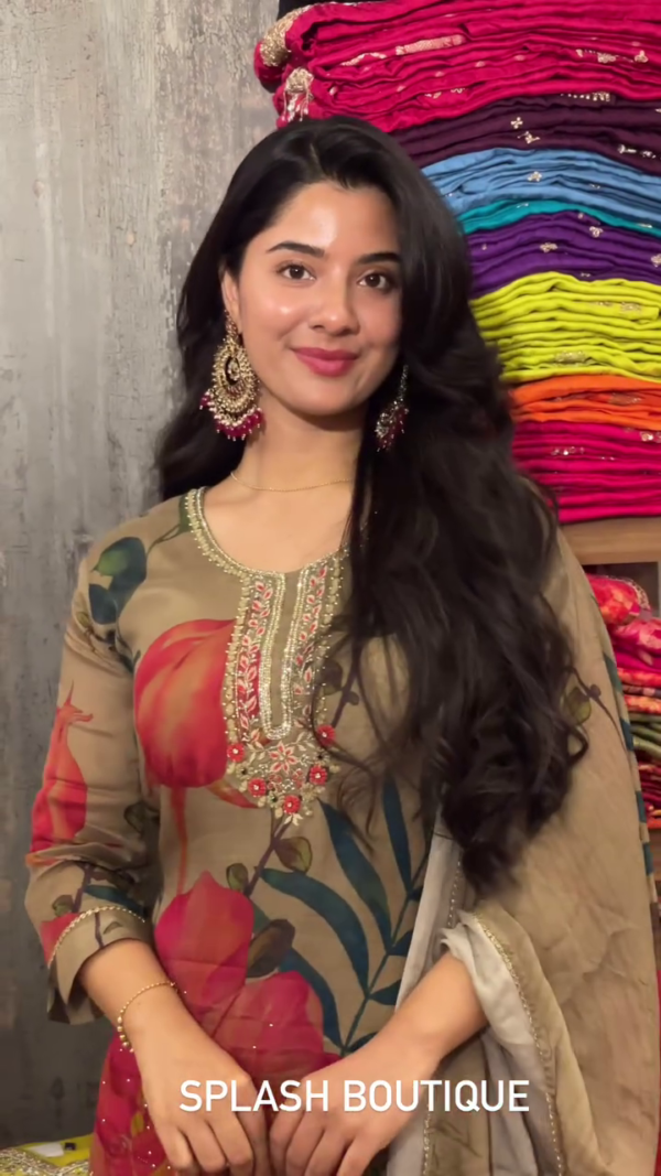 Women Party Wear Embroidery Worked Kurta With Pant And Duppata Set - Image 6