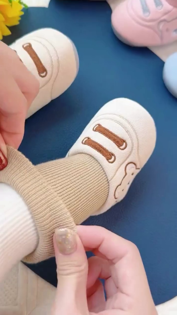 NEW Baby Girl Boy Soft First Walkers Sole Cartoon Anti-slip Shoes - Image 5