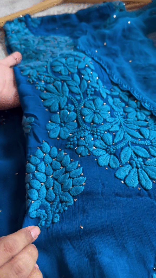 🧿 | Newly Launched Super Trendy Long Lucknowi Chikankari Pure Viscous full set - Image 6