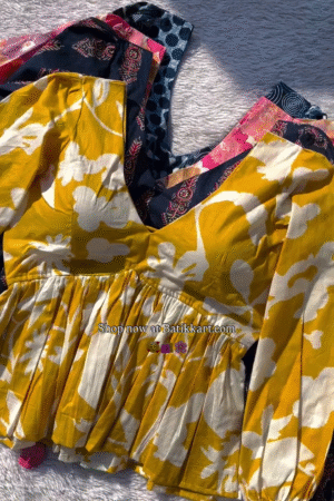 Trendy  Multicolor Floral Print Top