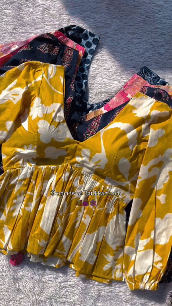 Trendy  Multicolor Floral Print Top