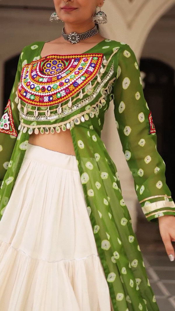 Pure Georgette Bandhani Print Work Navratri Lehenga Choli - Image 2