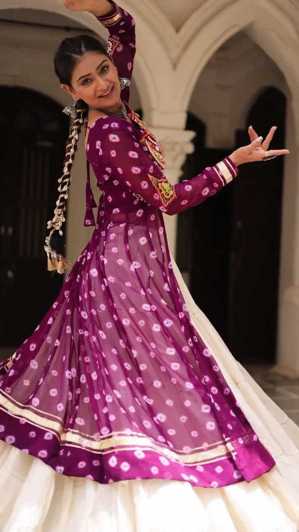 Pure Georgette Bandhani Print Work Navratri Lehenga Choli - Image 7