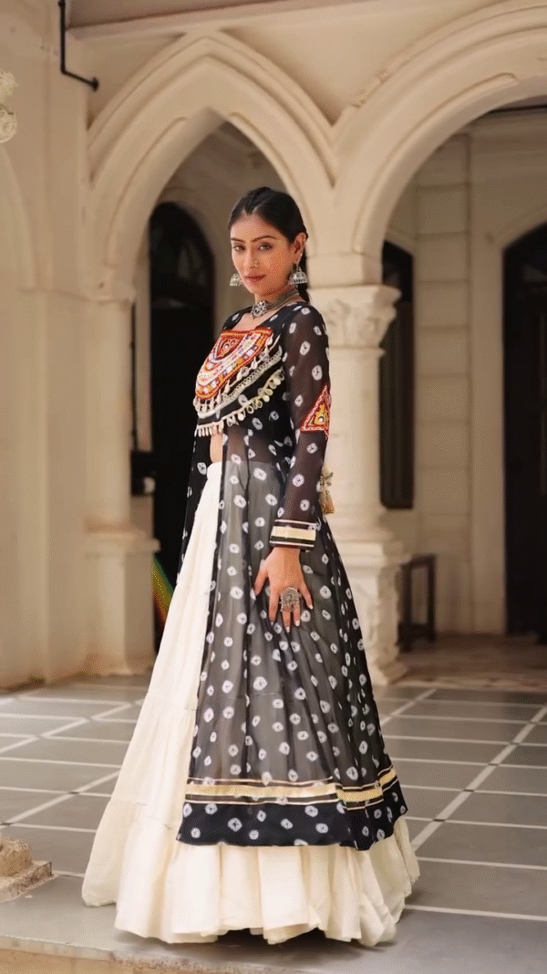 Pure Georgette Bandhani Print Work Navratri Lehenga Choli - Image 6
